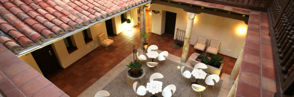 אלקאלה דה הנארס Evenia Alcala Boutique Hotel מראה חיצוני תמונה