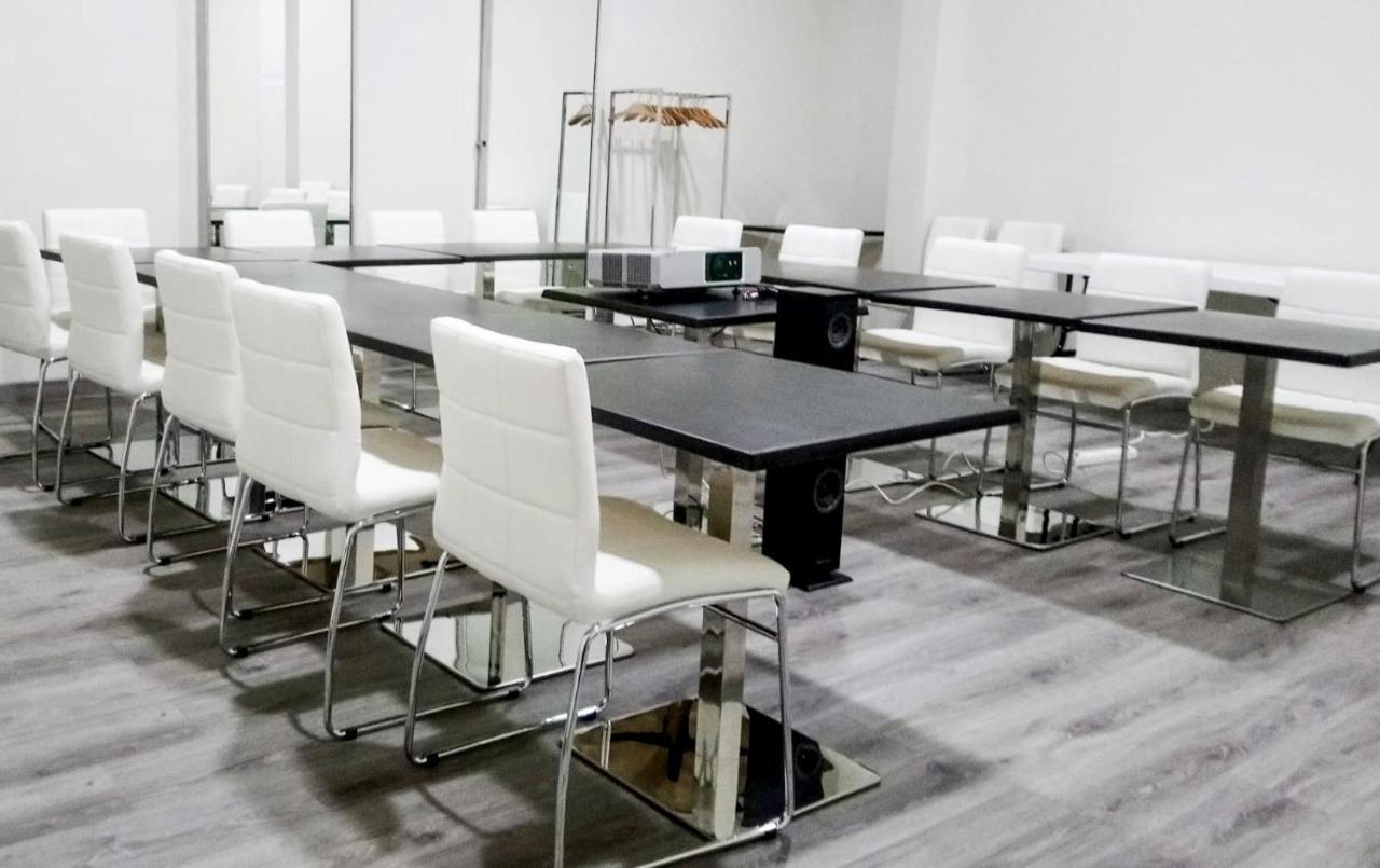 אלקאלה דה הנארס Evenia Alcala Boutique Hotel מראה חיצוני תמונה